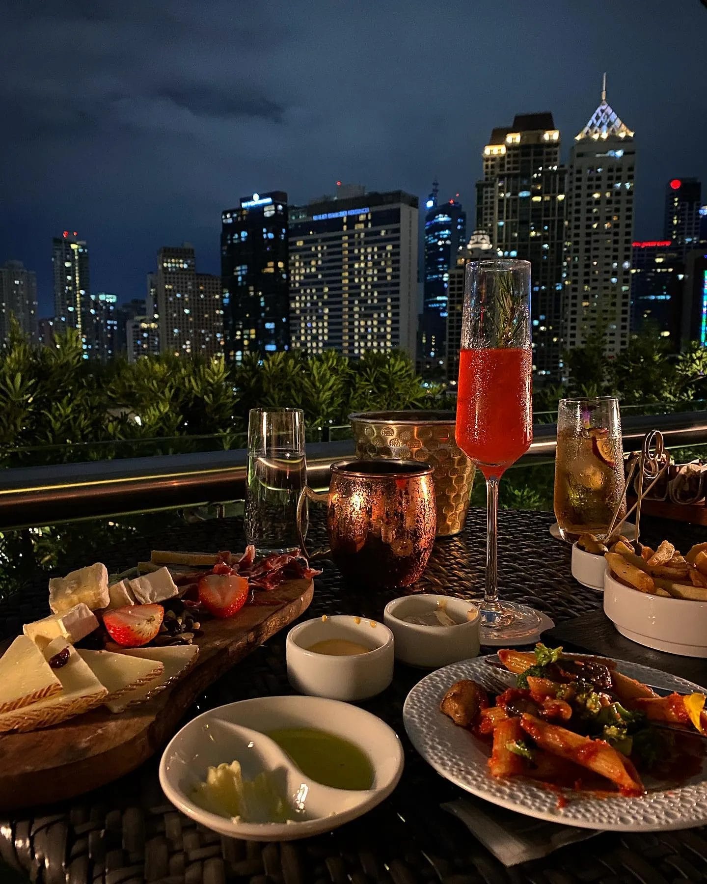 Best Rooftop Bars in BGC