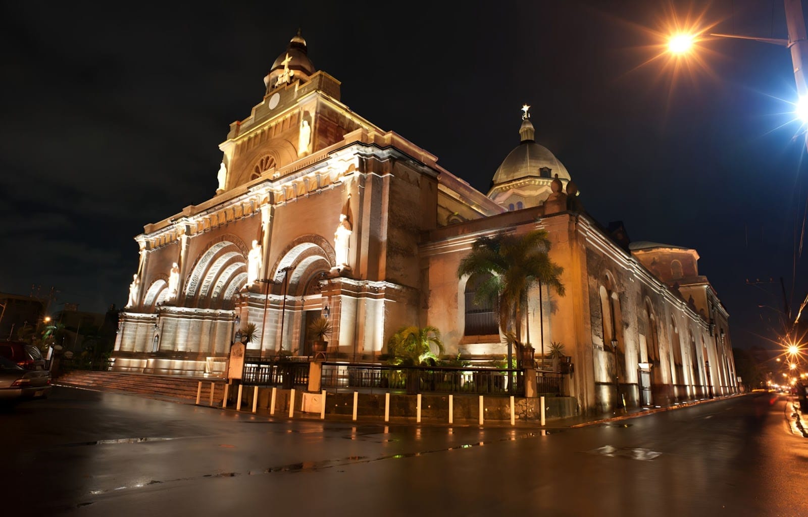 Churches in Manila
