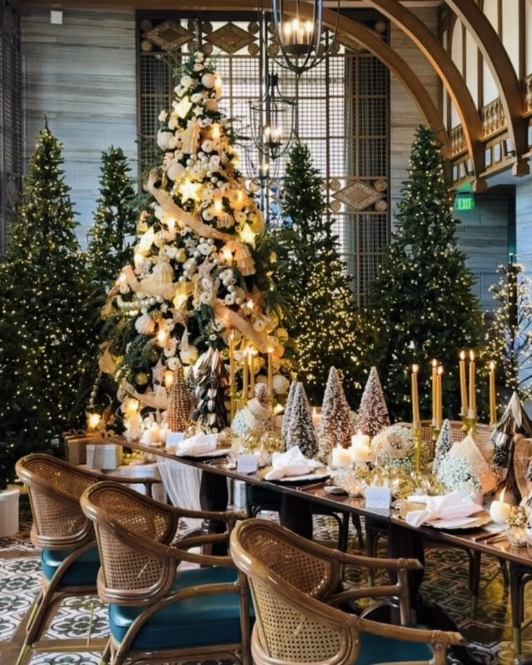 15+ Magical Places to Celebrate Christmas in Manila (2025)