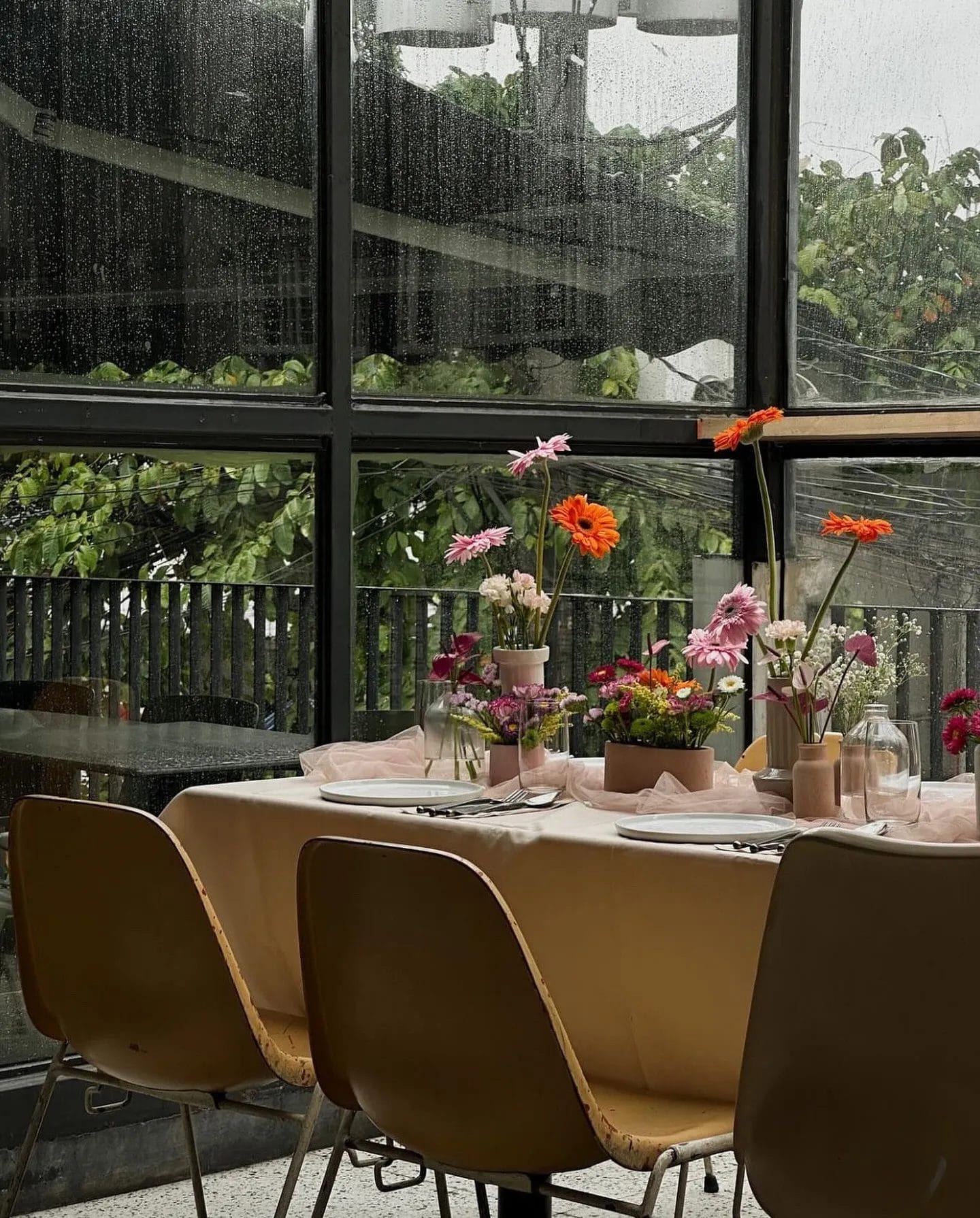 anniversary date spots Makati