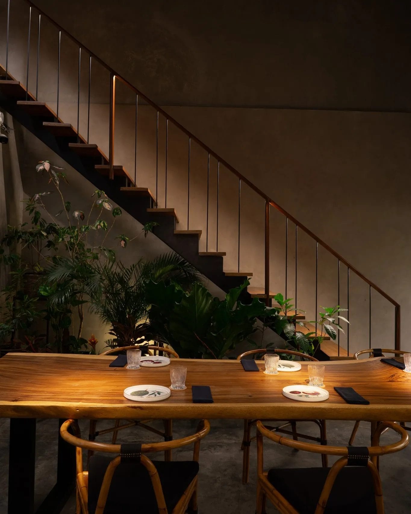 anniversary date spots Makati