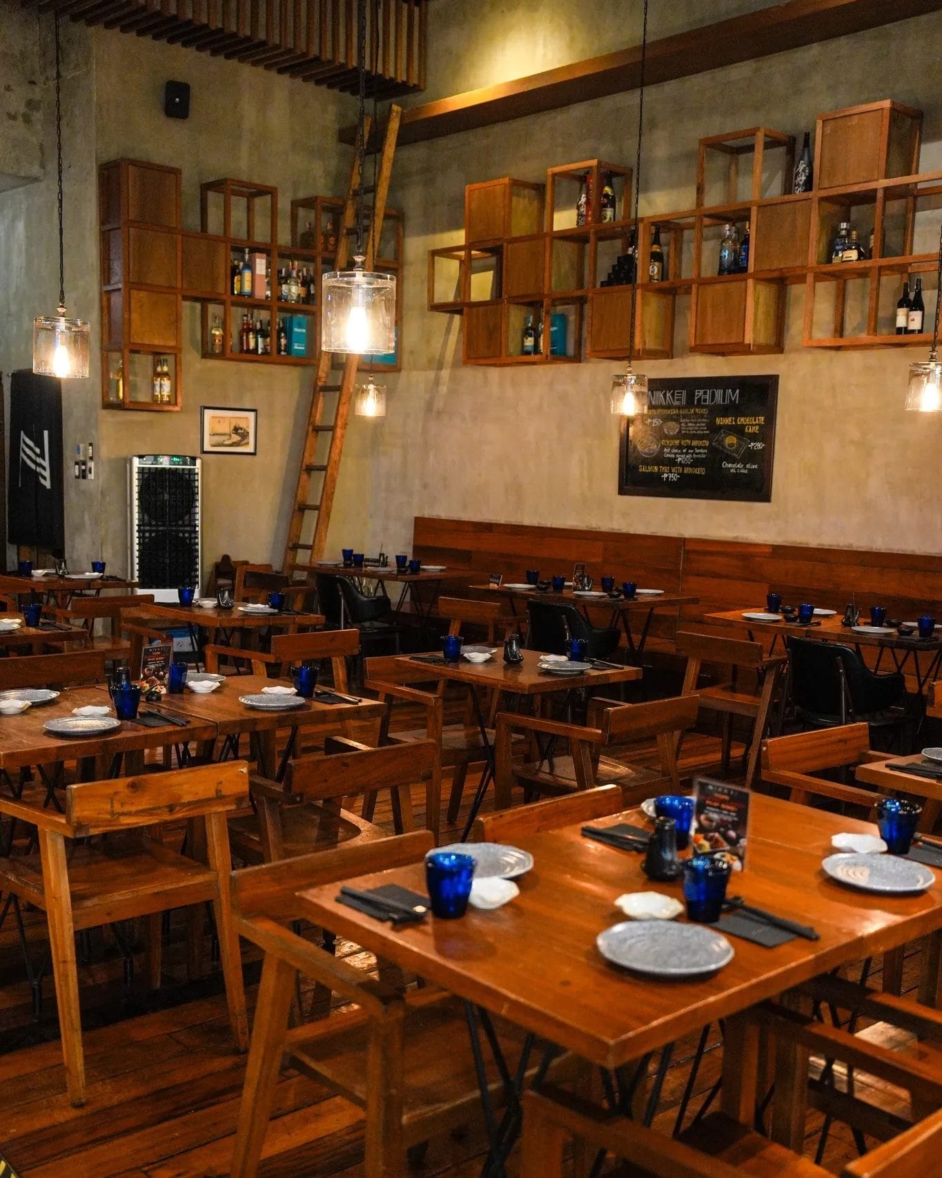 Best restaurants in Legazpi Village Makati