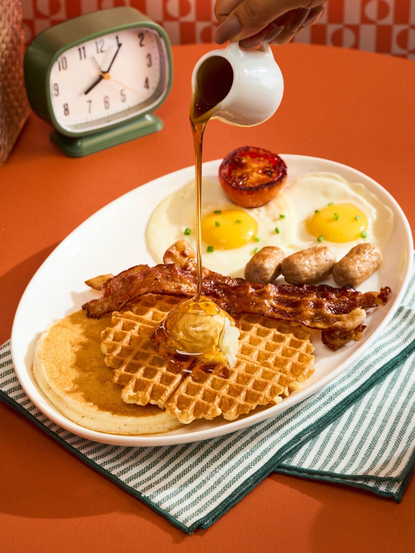 brunch spots in Greenhills